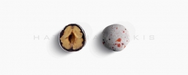 Pebble Dragee Hatziyiannakis, walnuts with chocolate.